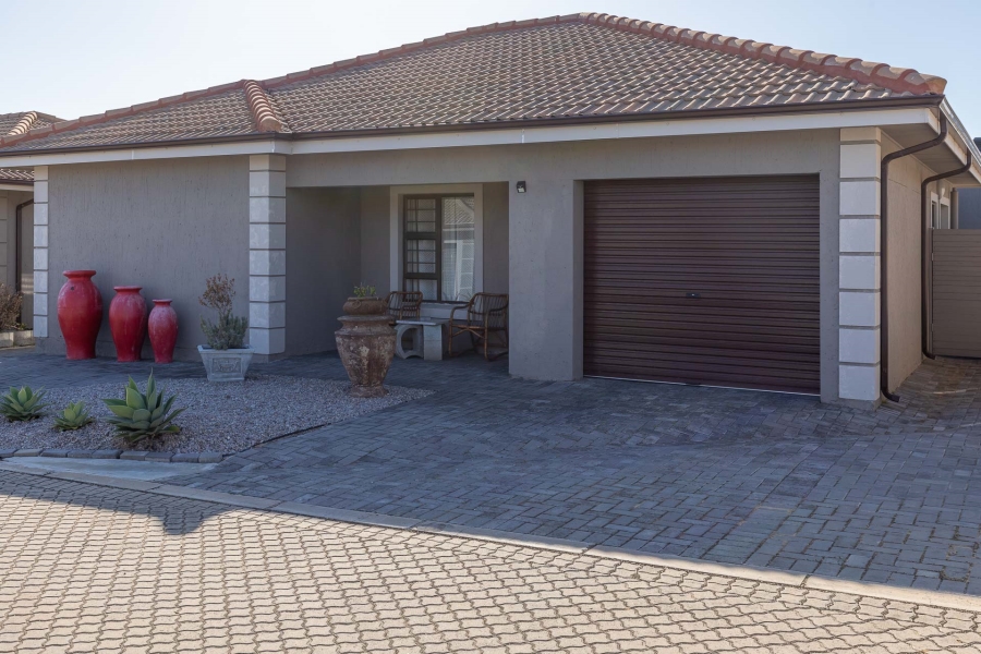 2 Bedroom Property for Sale in Dana Bay Western Cape